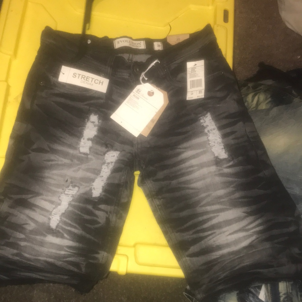 Jeans 29  40 got them for 60